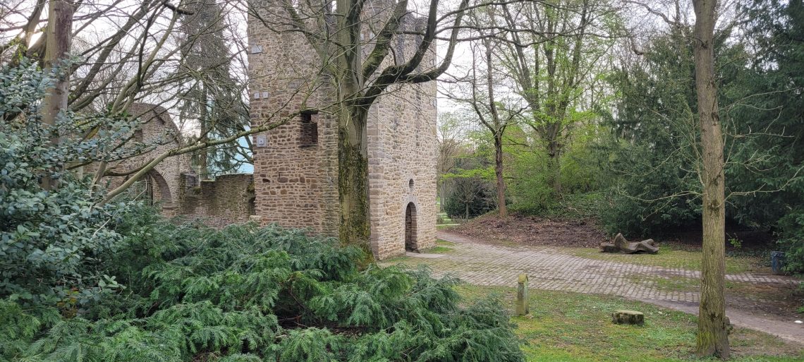 Ruine der Silvesterkapelle in Bochum Weitmar