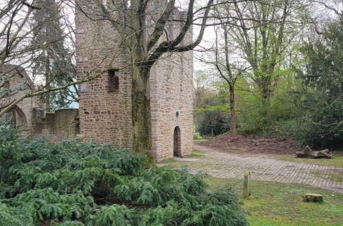 Ruine der Silvesterkapelle in Bochum Weitmar